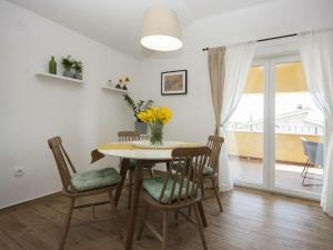 Apartments Tonia - Apartment Mala A1
