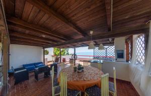 Beautiful Home In Sperlonga
