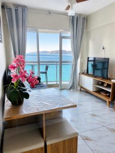 Apartamento completo frente Mar - 2 suítes - Porto Real Resort - Mangaratiba