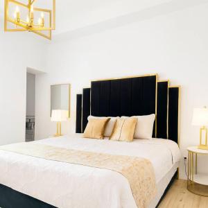 Newly Renovated - Grande-Allée - 3BR, 5 Beds