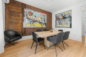 Quebec City 2 bedrooms AC Parking Wow!