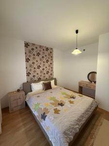 Arbequina apart
