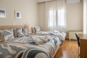Spacious Stylish Luxurious Central