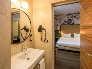 Mercure Roma Centro Saint John