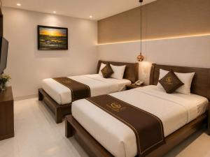 Glory Hotel