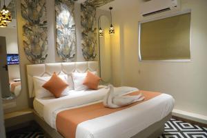 Ashray Guest House