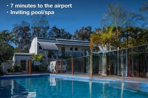 Novena Palms Motel