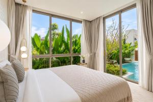 Beautiful 4BR Rooftop Villa Near the Beach V322