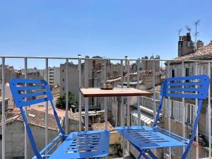 Central - Bright - Air conditioning - Balcony