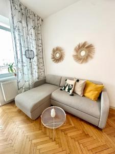 Bright and central suite with a balcony