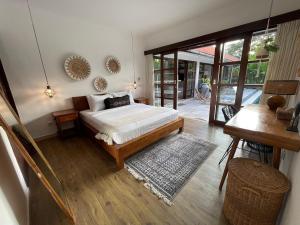 Spacious 3BR Villa with Large Pool in Padonan-Canggu