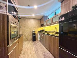 2BR Myna A Pico De Loro Near the Beach & Pool