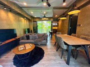 2BR Myna A Pico De Loro Near the Beach & Pool