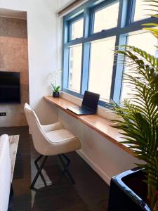 Stylish Loft by Greenbelt