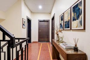 FabHotel Shivangan - 200M From Banke Bihari Temple, Vrindavan