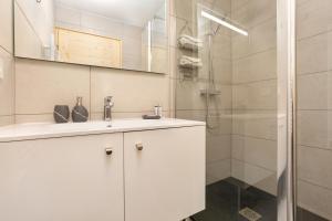 Apt Lyret II Family 2BR in Central Chamonix & Balcony - Happy Rentals