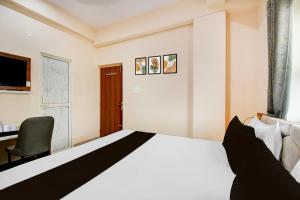 Super Townhouse Kumhrar Archeological Park Formerly Hotel Karuna Palace