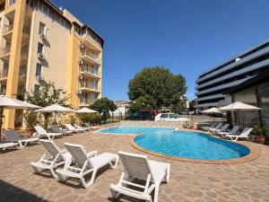 One- bed Gold Deluxe Flat