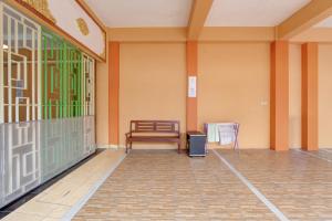 Hotel O near Ahmad Dahlan University formerly Endrayanti Inn