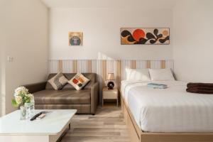 The Nest City Rivergate Building, Netflix Chill View