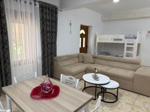 Vila Renato Ksamil