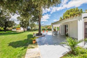 Charming Casa Encinar in Tranquil Residential Area