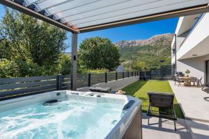 Luxury suite Ani & Ema with jacuzzi