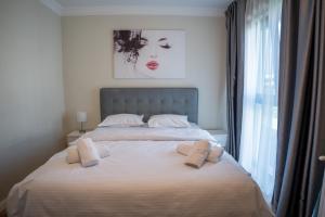 Barrique 33 - Breakfast delivered & Minibar - Mall Area