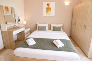 Heart of Varna Central Apartment