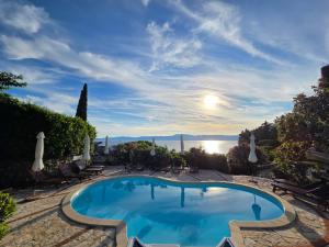 Apartments Villa Dora
