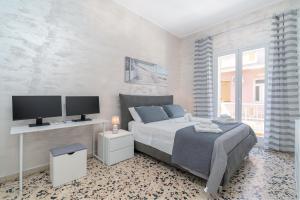 Avola Center Home