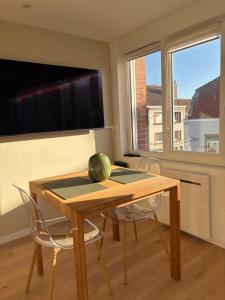 Superbe Studio lumineux à 2 pas de la plage