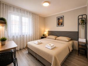 Modern Living Apartment Hotel