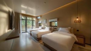 둔황 Qinxiang Pavilion Hotel 호텔 스위트룸