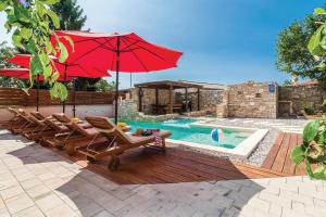 Holiday House Radigosa