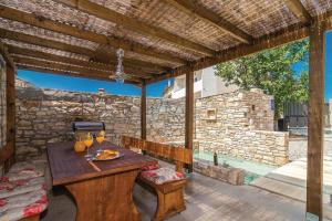 Holiday House Radigosa