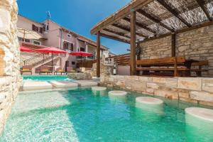 Holiday House Radigosa
