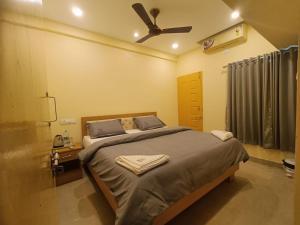 family friendly stay for 3 in manipal