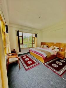 Garden view home stay