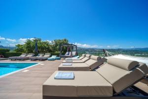 Mythic Olive villa - Heated Pool - Amazing view