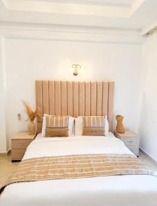 Bright 1BR Apartment with Pool Beach Nearby