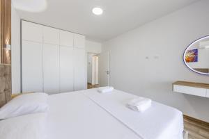 Adriatic Escape Apartment Steps from the Beach by PikHost