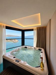 Joelle Premium Hotel