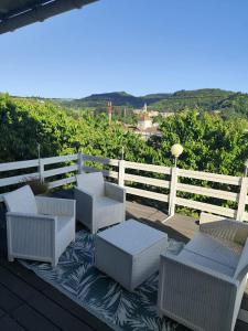 Appartement vue panoramique, Ardèche verte