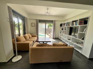 Ilia Ixia Luxury Villa