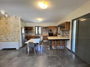 Ilia Ixia Luxury Villa
