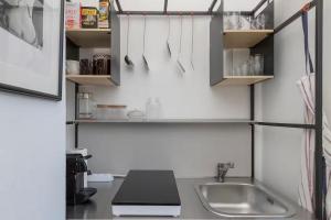 Xenia Milan - Studio in Via Marco d Agrate 23