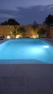 Art pool villa