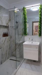 Amos Homes by Home for Seven
