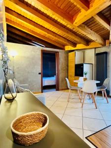 BEddy & Breakfast - Station Loft
